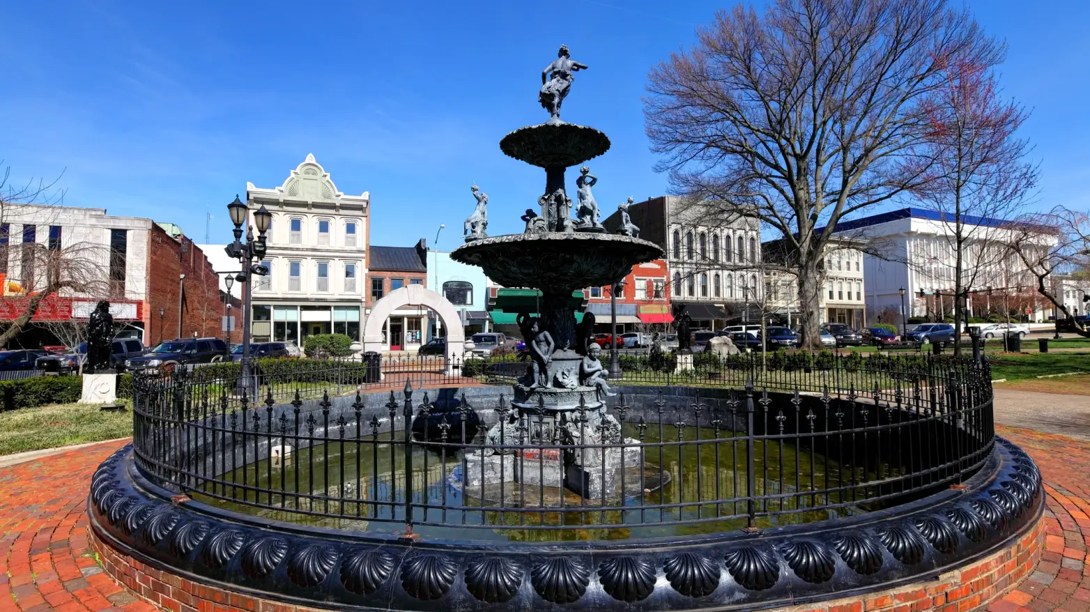 Photo of the city of Bowling Green