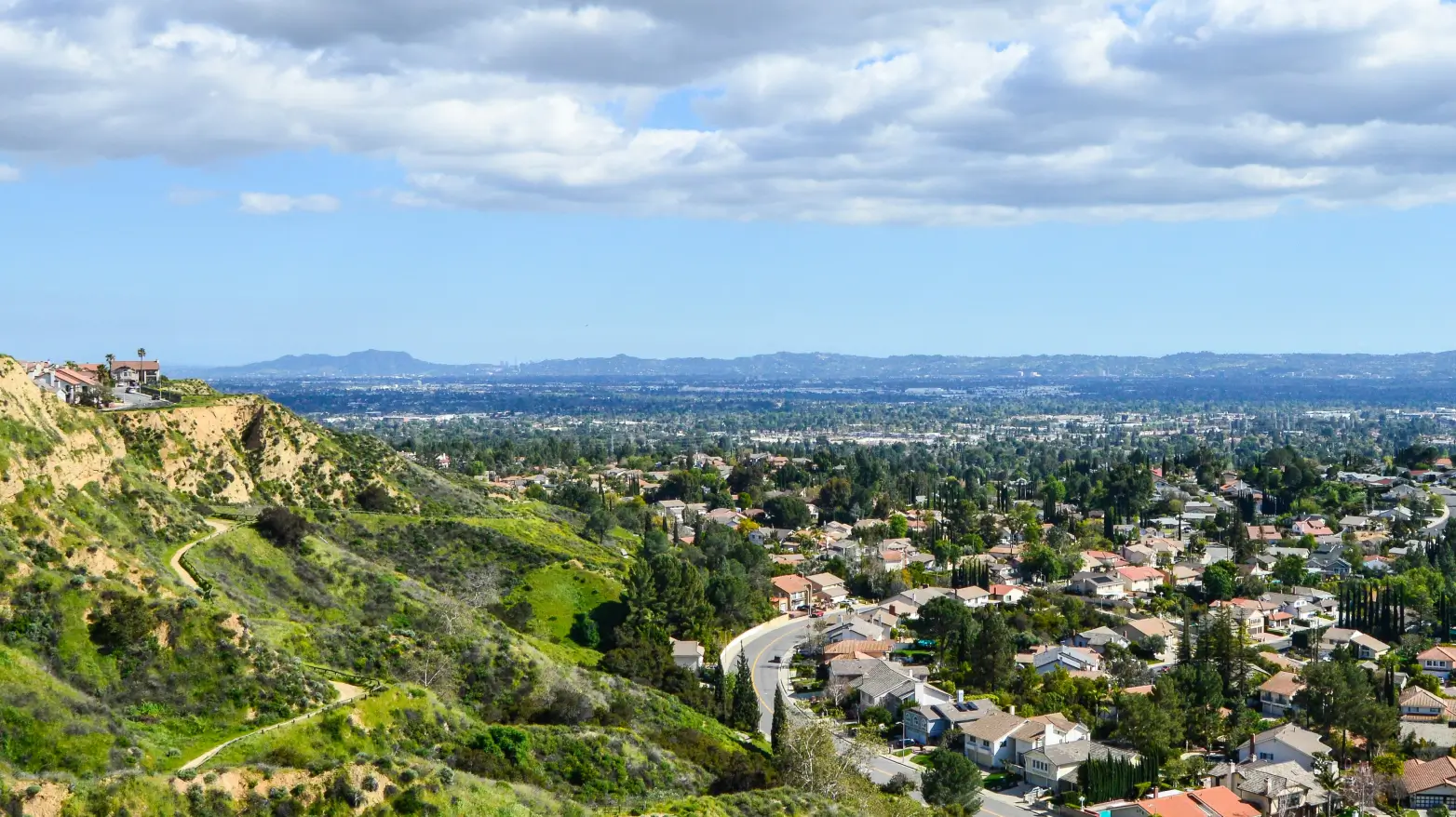 Photo of the city of Encino