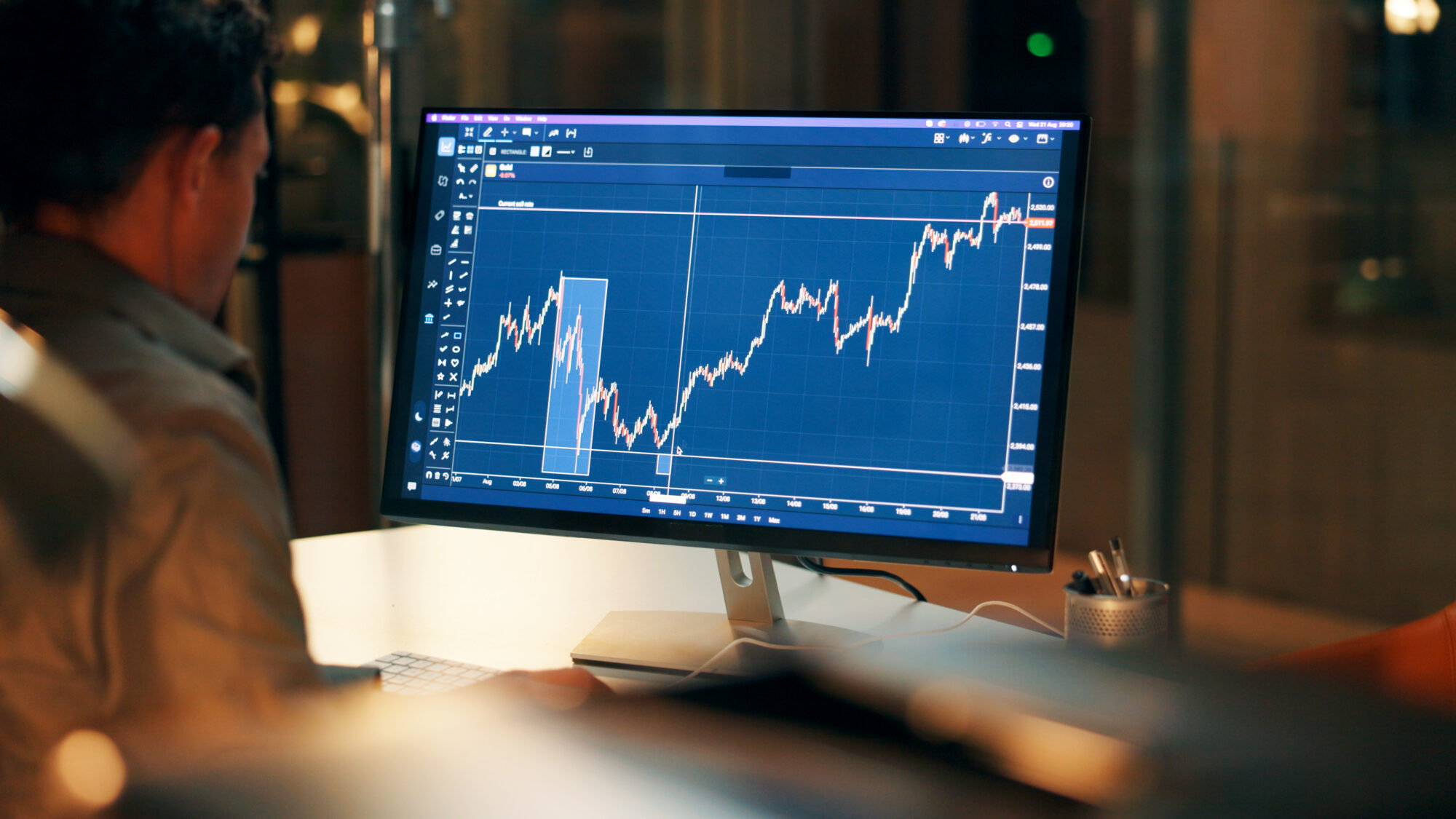 Turn Employer Stock Into a Tax-Planning Opportunity featured image